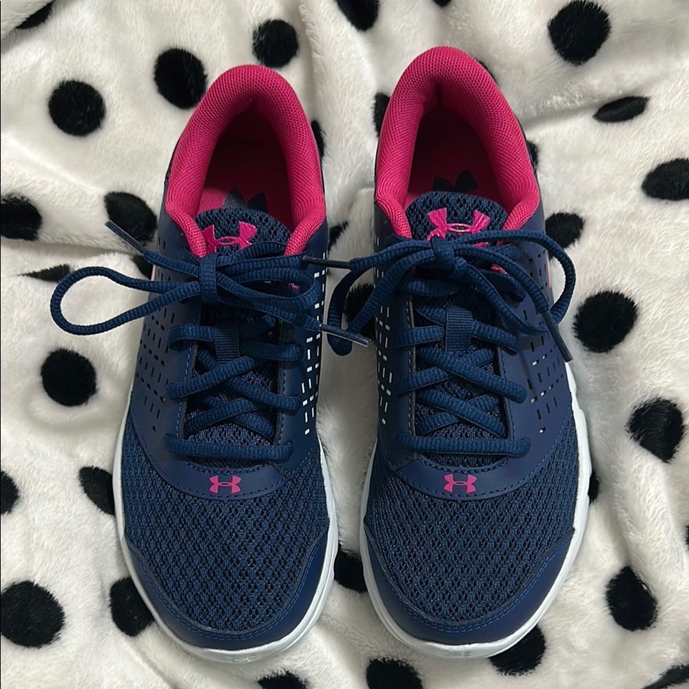 NEW Under Armour Girls Blue & Pink Running Shoes